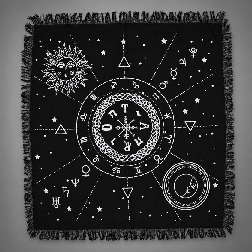Mantel lunar con flecos · 50 × 50 cm